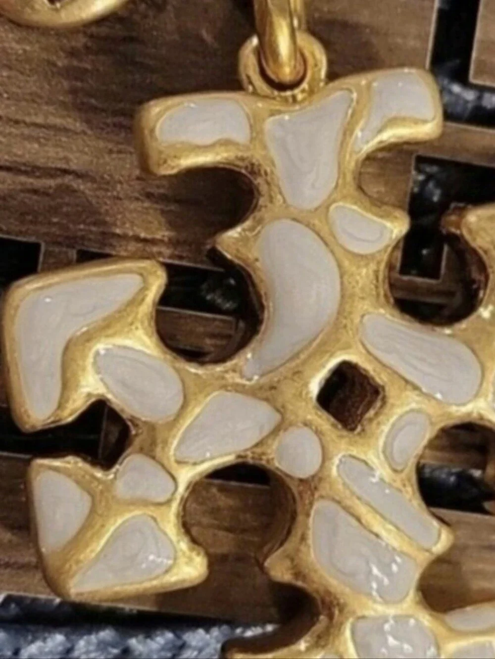 Tory Burch Gold Enamel Logo Charm/ Keychain - White & Gold